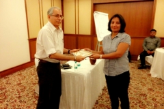 Ms. Madhu Sharma - SSS Treasurer  receiving award from Tata Sky CEO